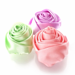 Medium Satin Rose Knot